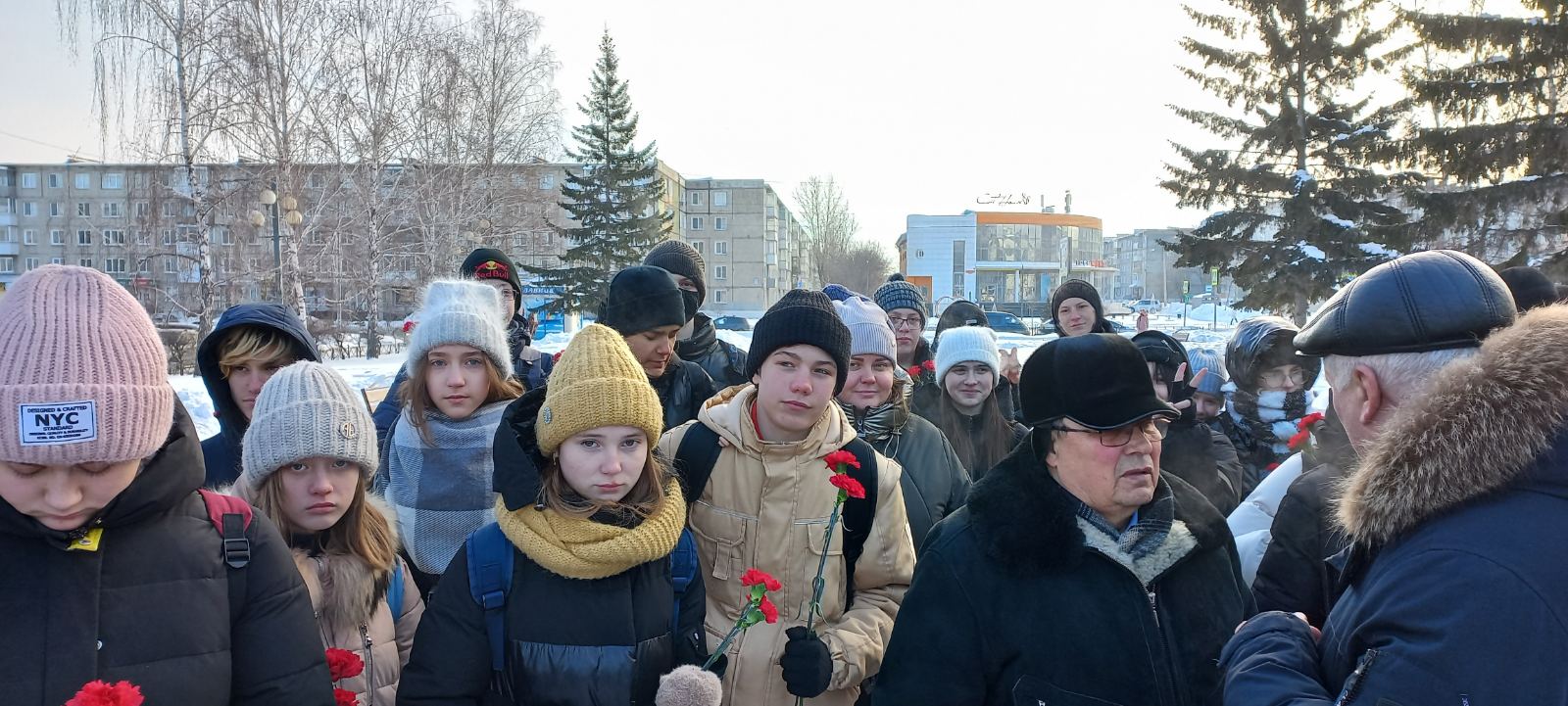 Празднование 80-летия разгрома немецко-фашистских войск.